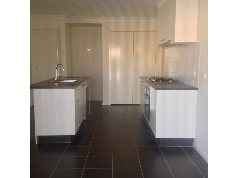 5  Milly Circuit, Ormeau QLD 4208