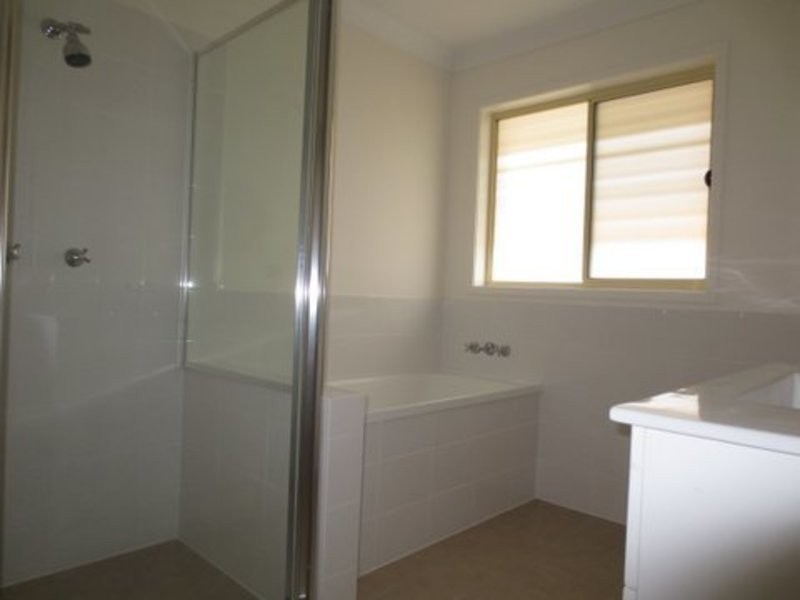 60 Beaumont Drive, Pimpama QLD 4209