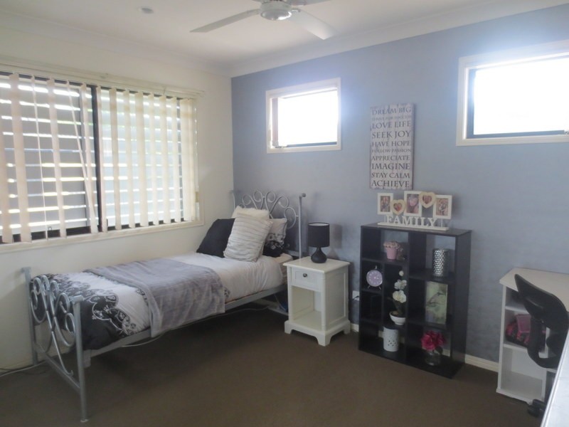 11 Sandor Court, Upper Coomera QLD 4209