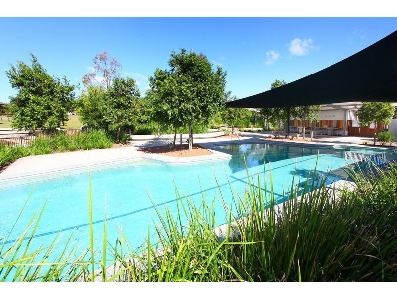 12 Limmen Street, Pimpama QLD 4209