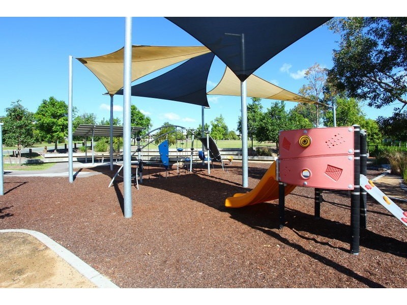 12 Limmen Street, Pimpama QLD 4209