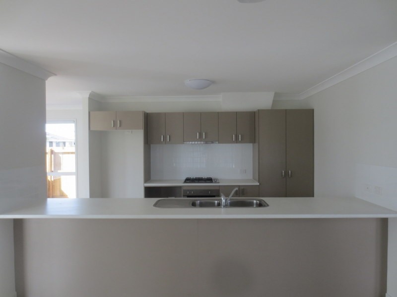 6 Charles Avenue & cnr John Street, Pimpama QLD 4209