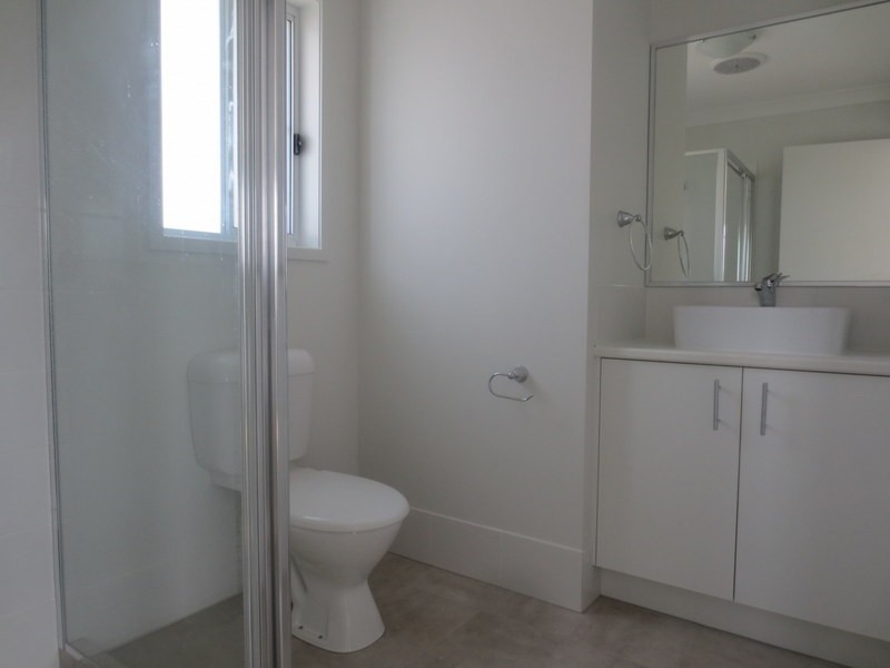 6 Charles Avenue & cnr John Street, Pimpama QLD 4209