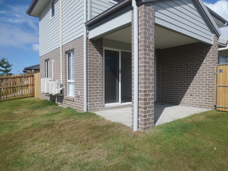 6 Charles Avenue & cnr John Street, Pimpama QLD 4209