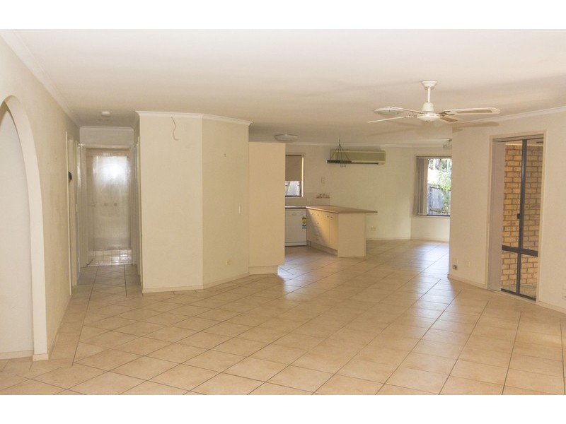 19 Woolmere Street, Carrara QLD 4211
