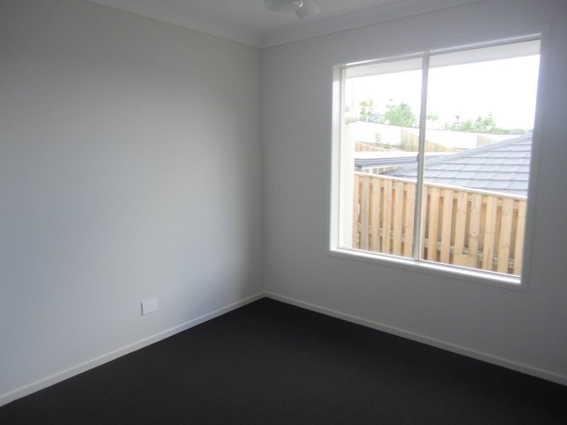 24 Wildflower Circuit, Upper Coomera QLD 4209