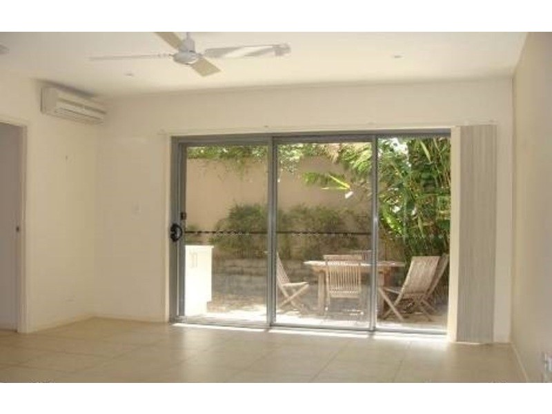 Unit 2/22 Beatty Street, Southport QLD 4215