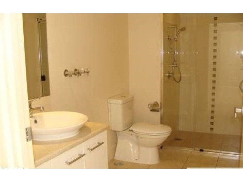 Unit 2/22 Beatty Street, Southport QLD 4215