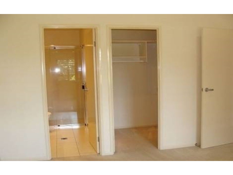 Unit 2/22 Beatty Street, Southport QLD 4215