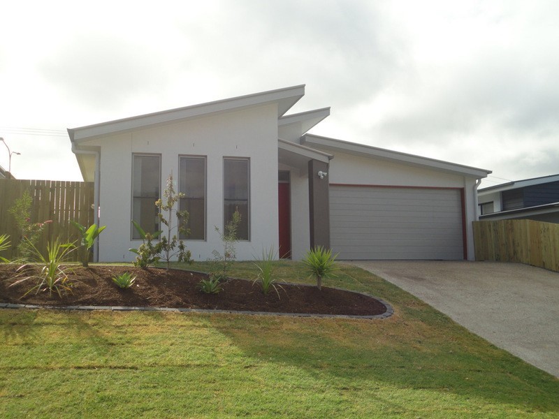 52 Wildflower Circuit, Upper Coomera QLD 4209