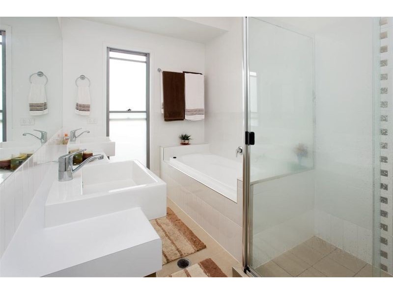 8 Blackall Street, Coomera QLD 4209