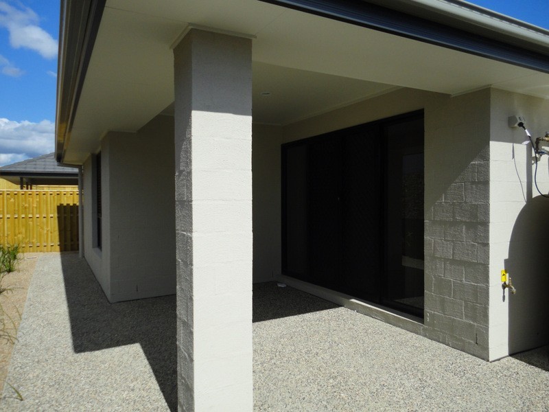 38 Wildflower Circuit, Upper Coomera QLD 4209