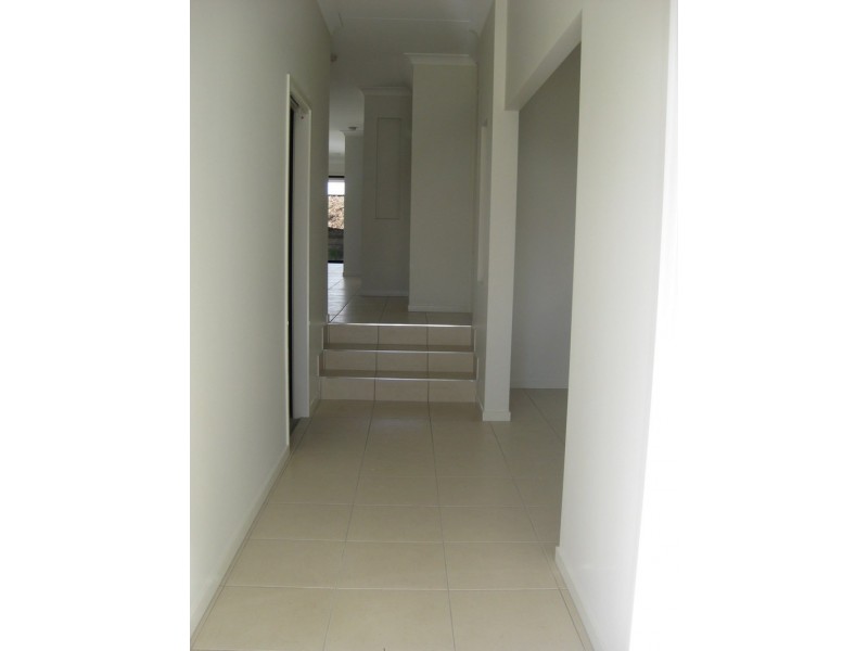 38 Wildflower Circuit, Upper Coomera QLD 4209