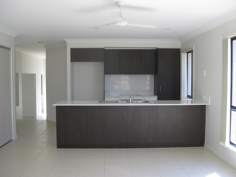 38 Wildflower Circuit, Upper Coomera QLD 4209