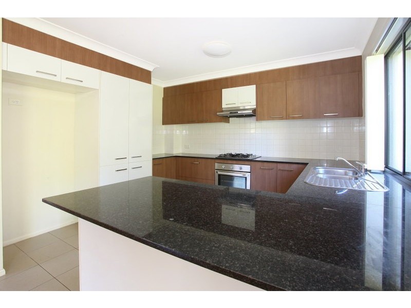 24/24 Jessica Drive, Upper Coomera QLD 4209