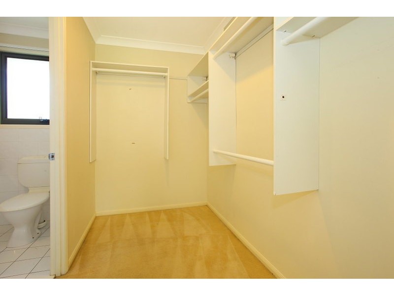 24/24 Jessica Drive, Upper Coomera QLD 4209