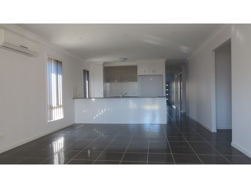 48 Perger Street, Pimpama QLD 4209