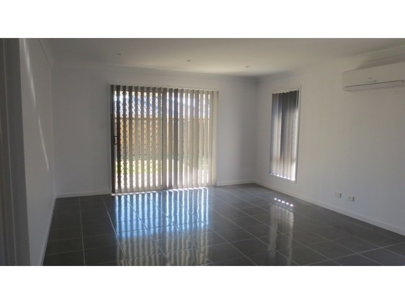 48 Perger Street, Pimpama QLD 4209