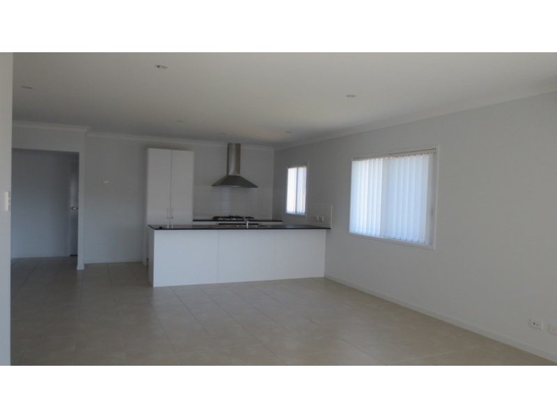 4 Tyrol Road, Coomera QLD 4209