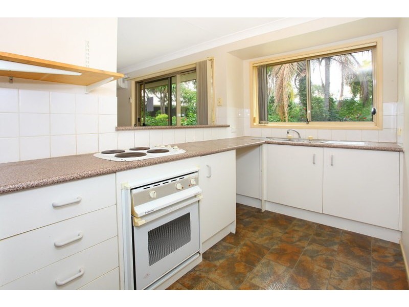 8/27 Fortune Street, Coomera QLD 4209