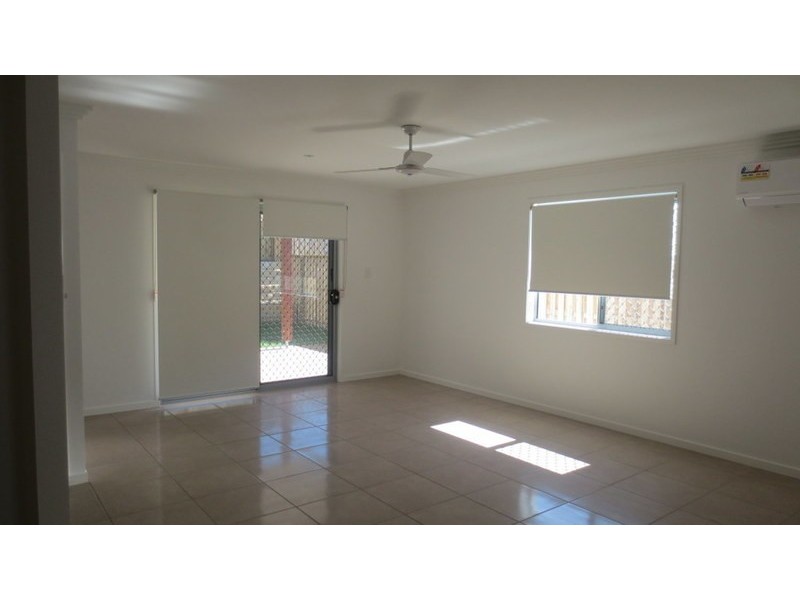 1/28 Dorretti Circuit, Upper Coomera QLD 4209