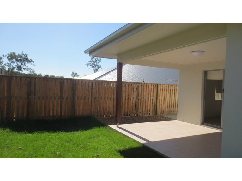 1/28 Dorretti Circuit, Upper Coomera QLD 4209