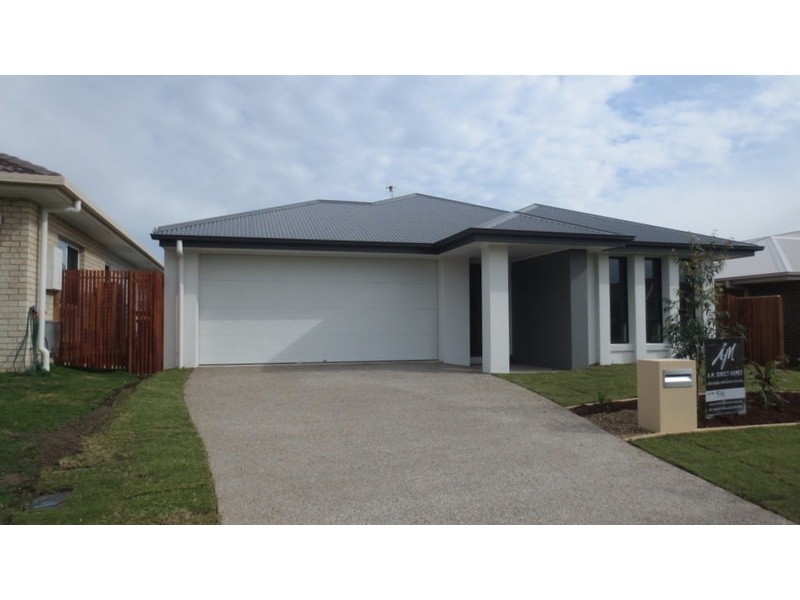 5 Ningaloo Drive, Pimpama QLD 4209