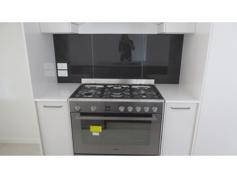 1/18 Gullwing Drive, Upper Coomera QLD 4209