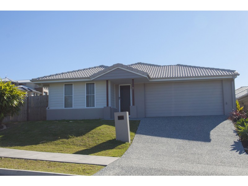 7 Santa Clara Rise, Upper Coomera QLD 4209