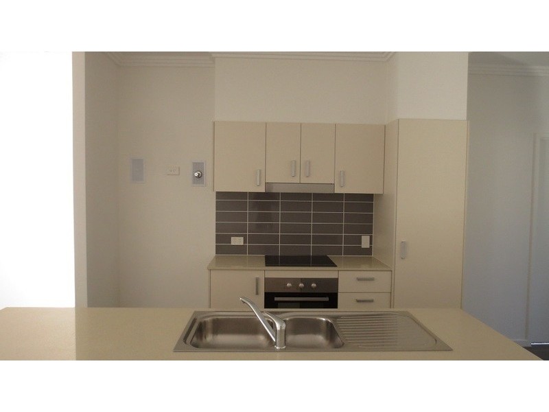 1/26 Gullwing Drive, Upper Coomera QLD 4209