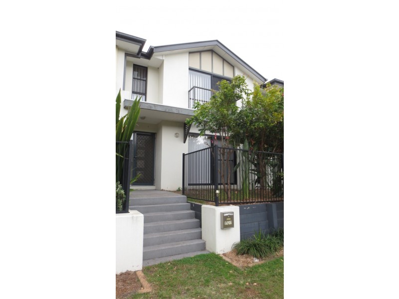 2/17 Park Esplanade, Coomera QLD 4209