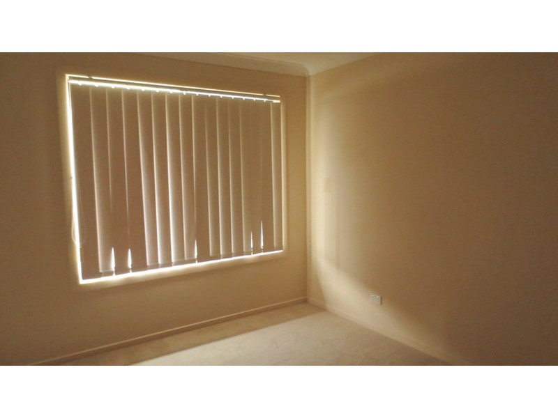 2/17 Park Esplanade, Coomera QLD 4209