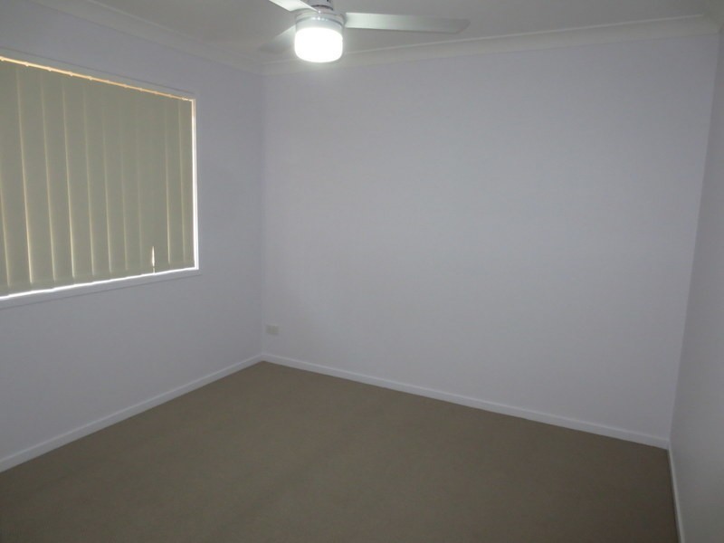 54 Beaumont Drive, Pimpama QLD 4209