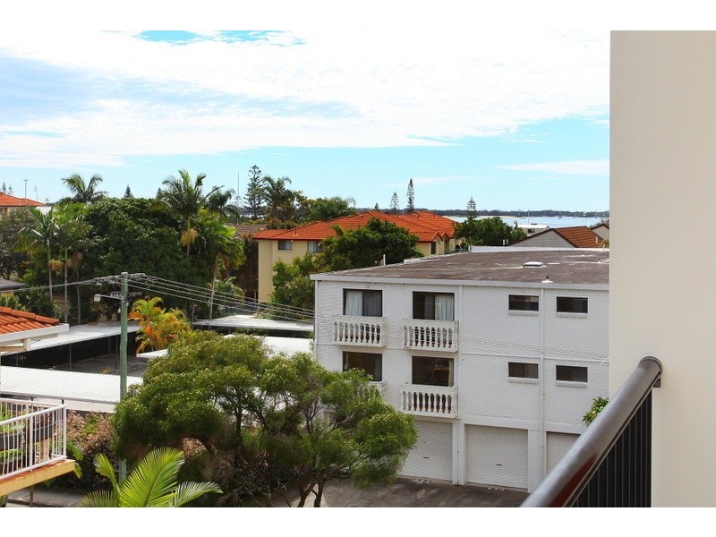 10/14 Little Norman Street, Southport QLD 4215