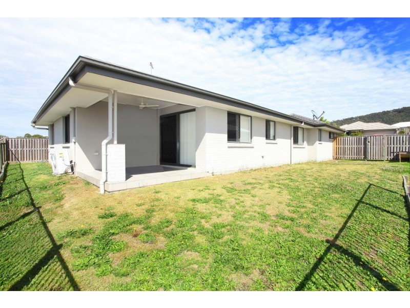 8 Sabina Street, Upper Coomera QLD 4209