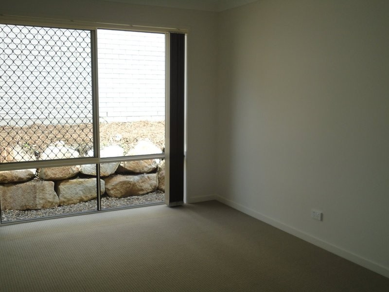 23 Pyrite street, Pimpama QLD 4209