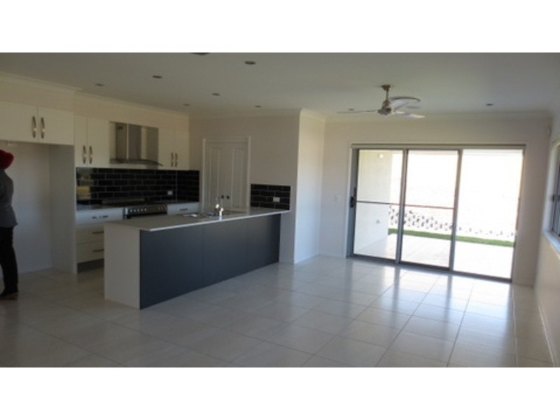 26 Treecreeper  Crescent, Upper Coomera QLD 4209