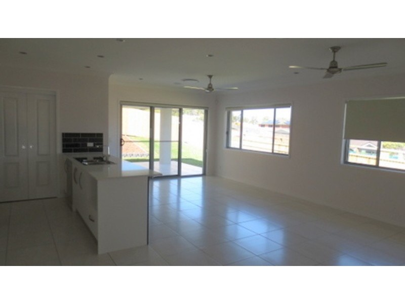 26 Treecreeper  Crescent, Upper Coomera QLD 4209