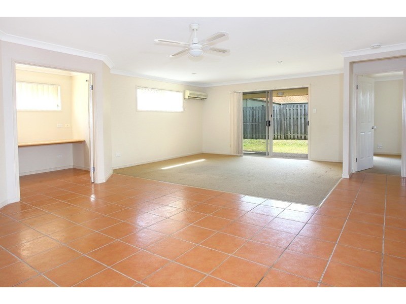 6/8A Clydesdale Drive, Upper Coomera QLD 4209