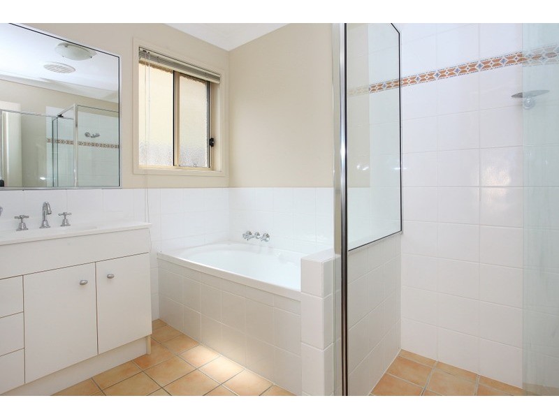 6/8A Clydesdale Drive, Upper Coomera QLD 4209