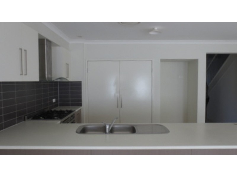 4 Bishopwood Court, Upper Coomera QLD 4209