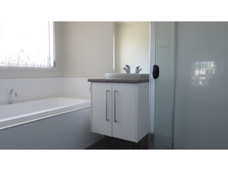 4 Bishopwood Court, Upper Coomera QLD 4209