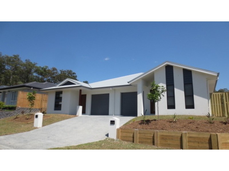 1/11 Dorretti Circuit, Upper Coomera QLD 4209