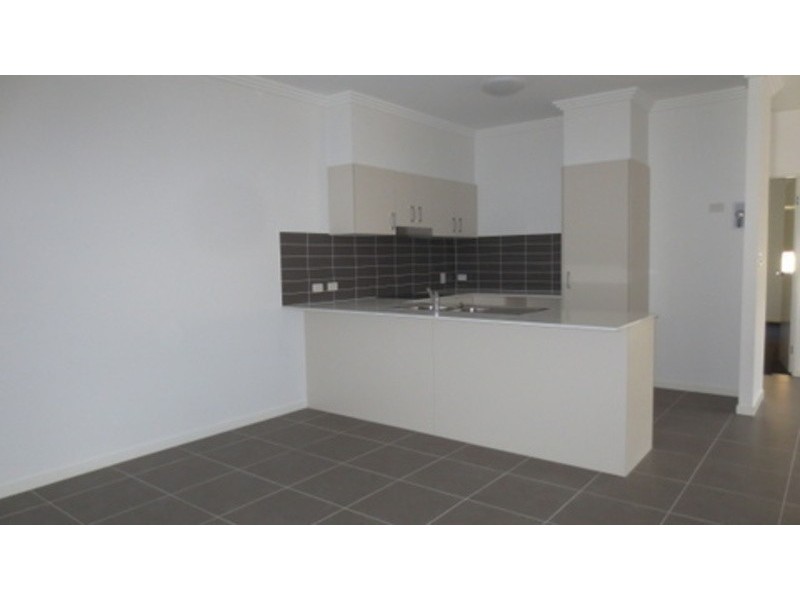 1/11 Dorretti Circuit, Upper Coomera QLD 4209