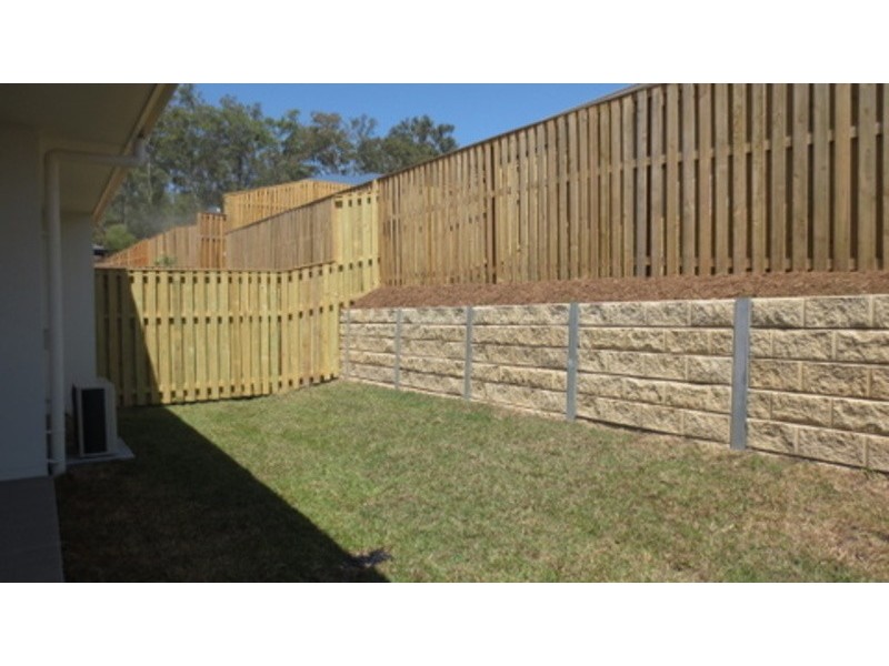 1/11 Dorretti Circuit, Upper Coomera QLD 4209