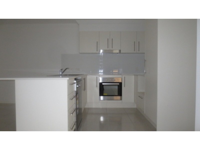 1/25 Dorretti Circuit, Upper Coomera QLD 4209