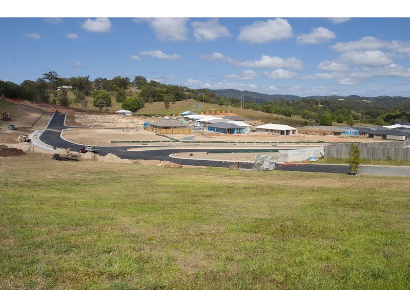 2 Waterhouse Drive, Willow Vale QLD 4209