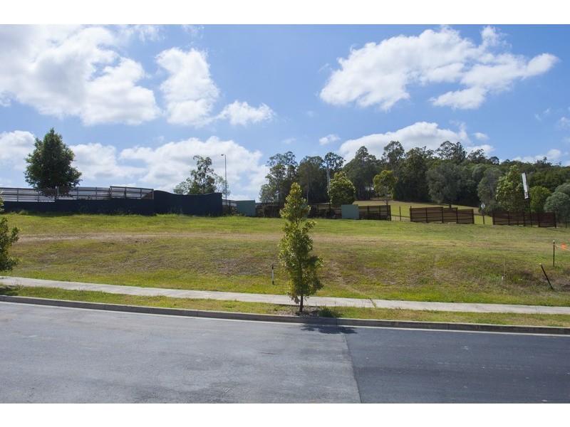 2 Waterhouse Drive, Willow Vale QLD 4209