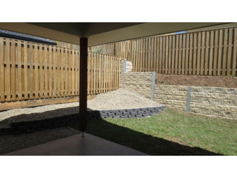 2/11 Dorretti Circuit, Upper Coomera QLD 4209