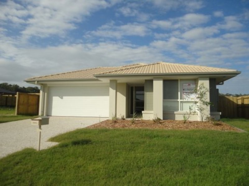 70 Mclachlan Circuit, Pimpama QLD 4209